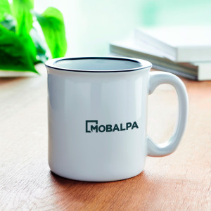 Mug vintage blanc en céramique